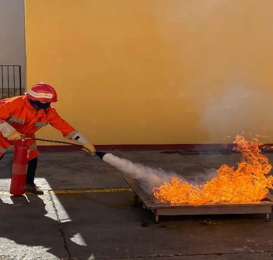 Corso di formazione per Addetti Antincendio livello 2 - 8 ore in provincia di Palermo